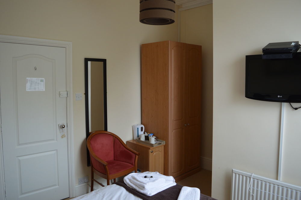 The Sheldon B&B - Free Private Parking Eastbourne Exterior foto